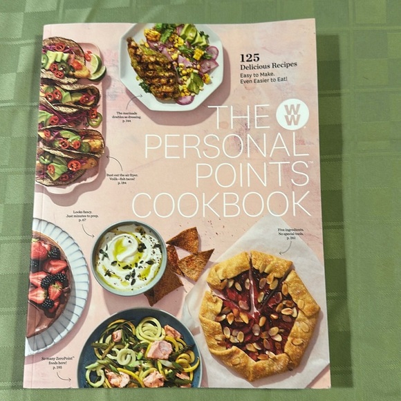 Weight Watchers personal points cookbook - Picture 1 of 2